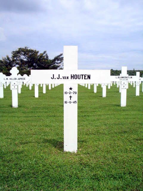 houten.van.j.j.2005.jpg