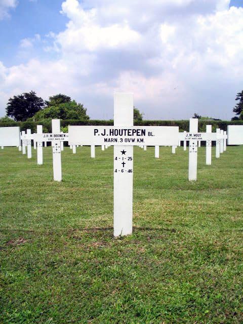 houtepen.p.j.2005.jpg