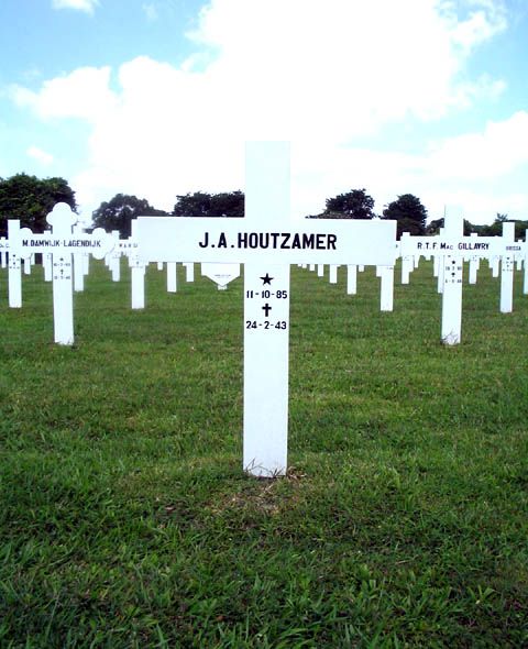 houtzamer.j.a.2005.jpg