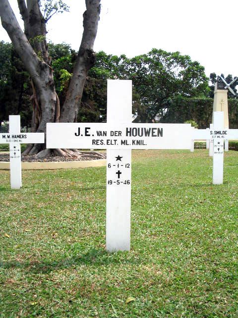 houwen.van.j.e.2005.jpg