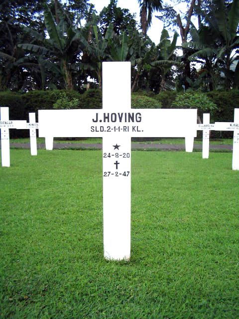 hoving.j.2005.jpg