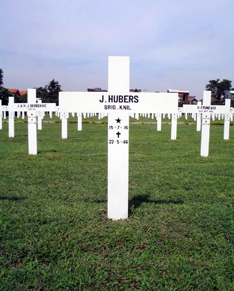 hubers.j.2005.jpg