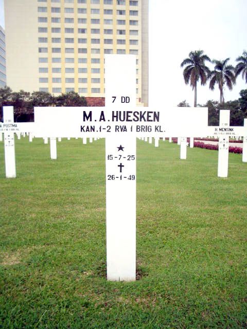 huesken.m.a.2005.jpg