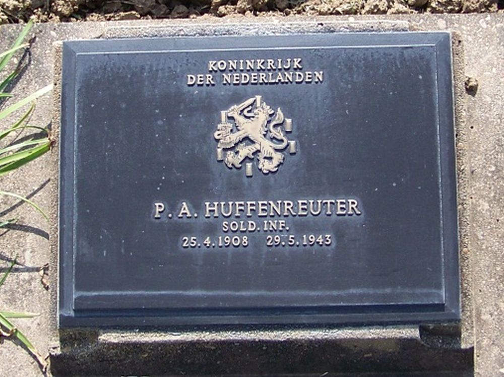5. E. 45.JPG