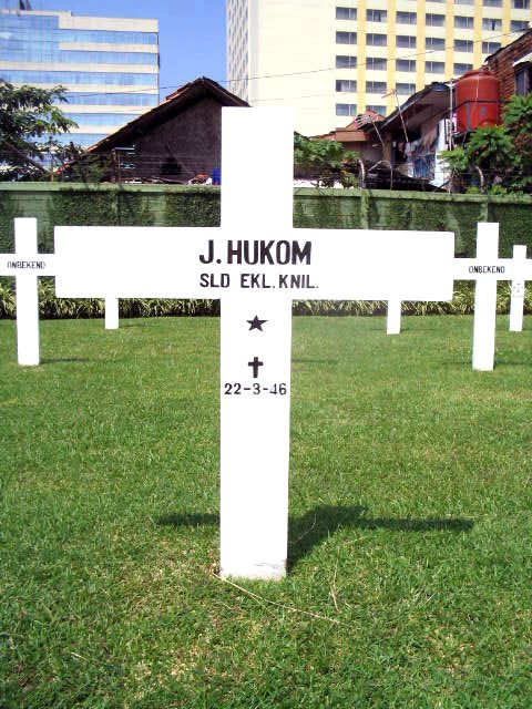 hukom.j.2005.jpg