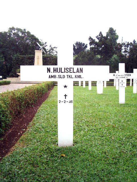 huliselan.n.2005.jpg