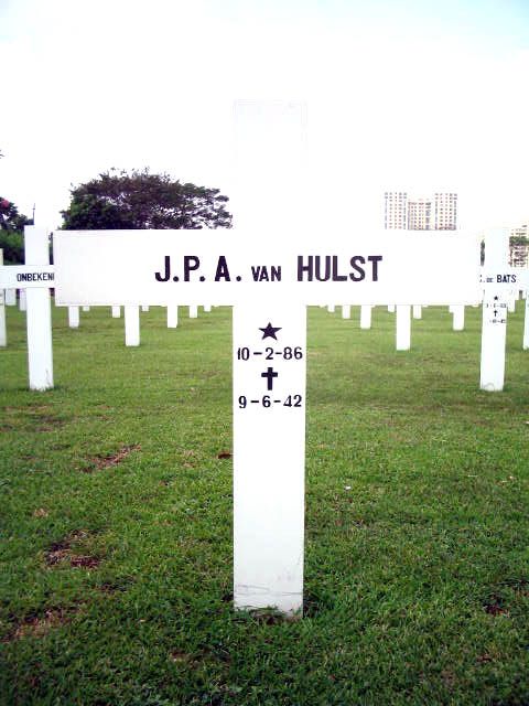 hulst.van.j.p.a.2005.jpg