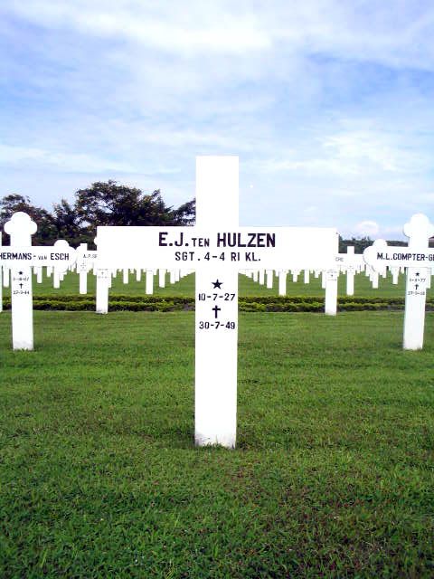 hulzen.ten.e.j.2005.jpg