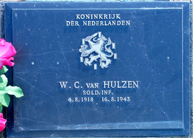 Hulzen.W.C.van.2008.jpg