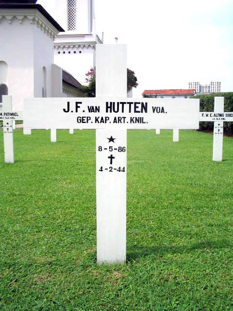 hutten.van.j.f.2005.jpg