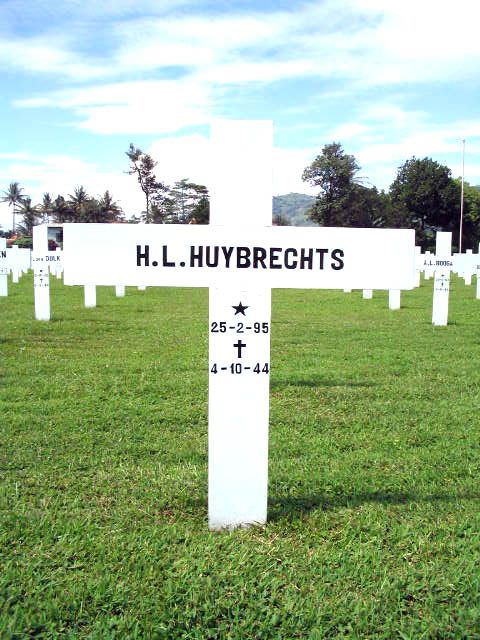 huybrechts.h.l.2005.jpg