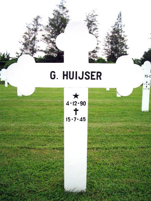 huijser.g.2004.jpg