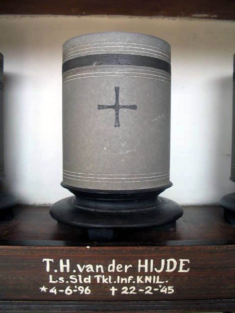 hijde.v.der.t.h.2005.jpg