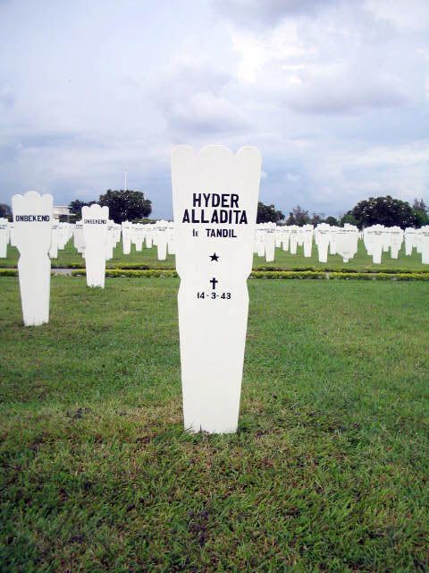 hyder alladita.2005.jpg