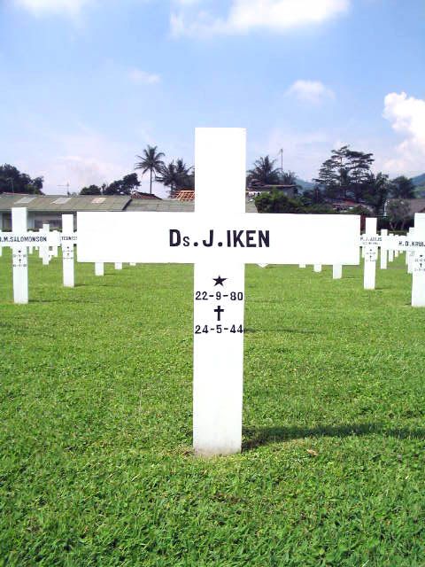 iken.j.2005.jpg