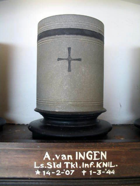 ingen.van.a.2005.jpg