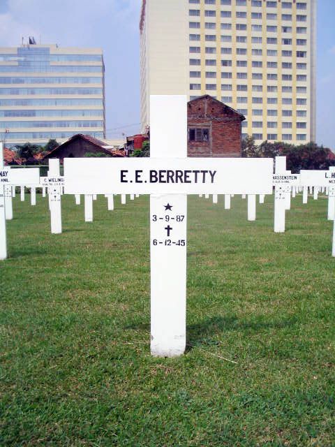 berretty.e.e.2005.jpg
