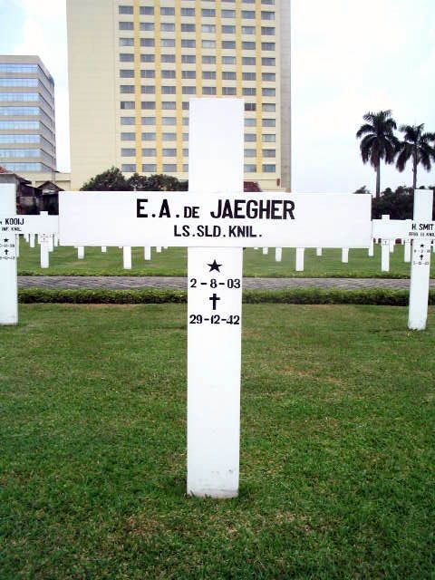 jaegher.de.e.a.2005.jpg