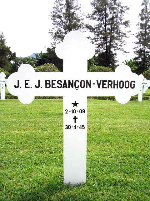 besancon verhoog.j.e.j.2004.jpg
