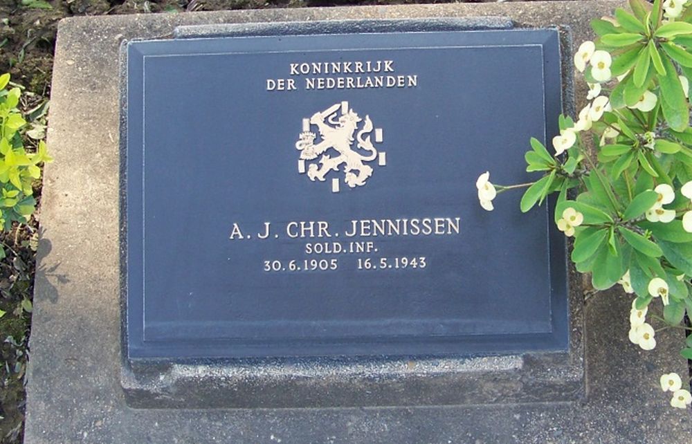 7. G. 71.JPG