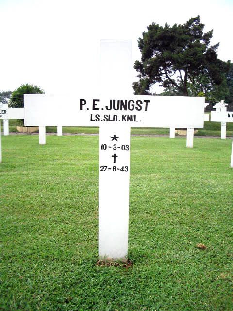 jungst.p.e.2005.jpg