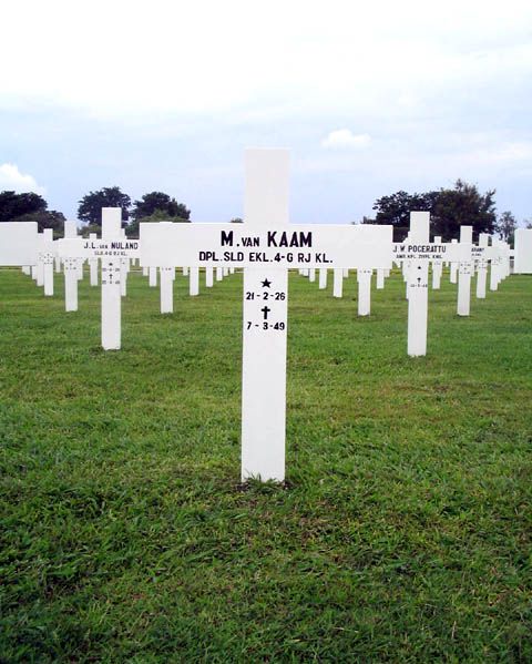 kaam.van.m.2005.jpg