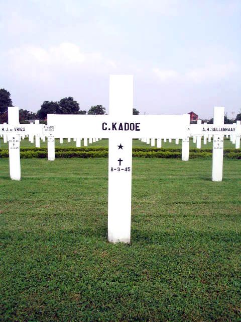 kadoe.c.2005.jpg