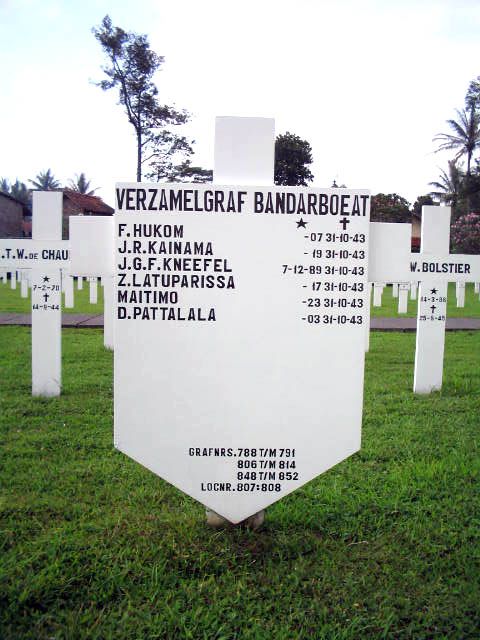 kainama.j.r.2005.jpg