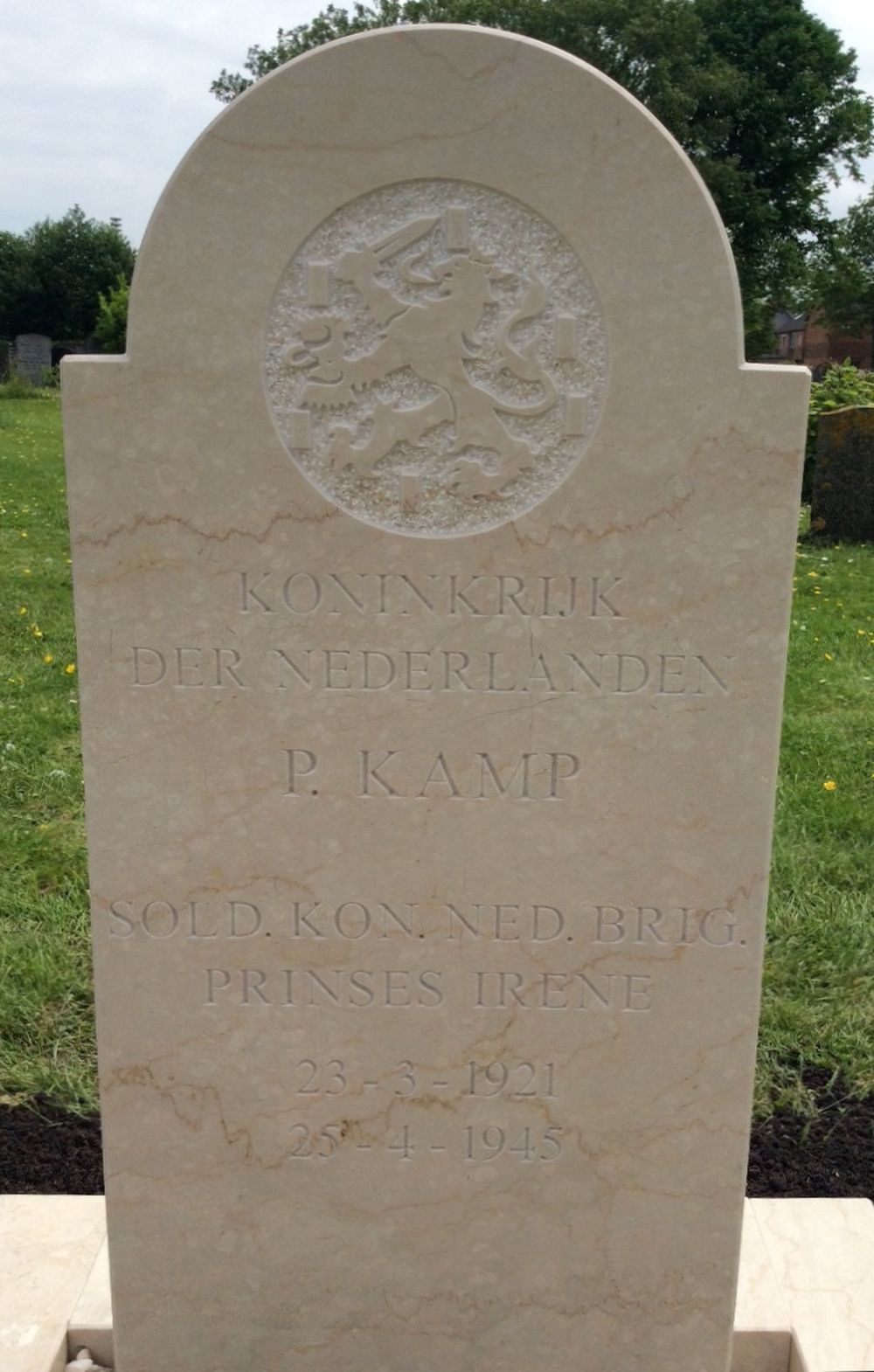 steen kamp.jpg