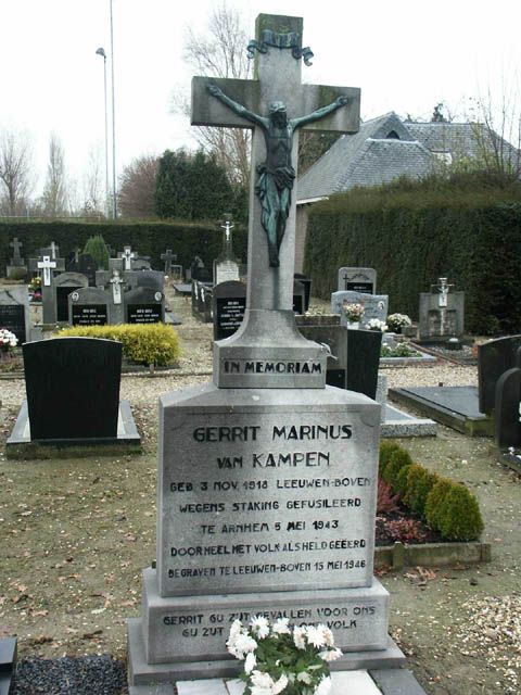 Van kampen(1).jpg