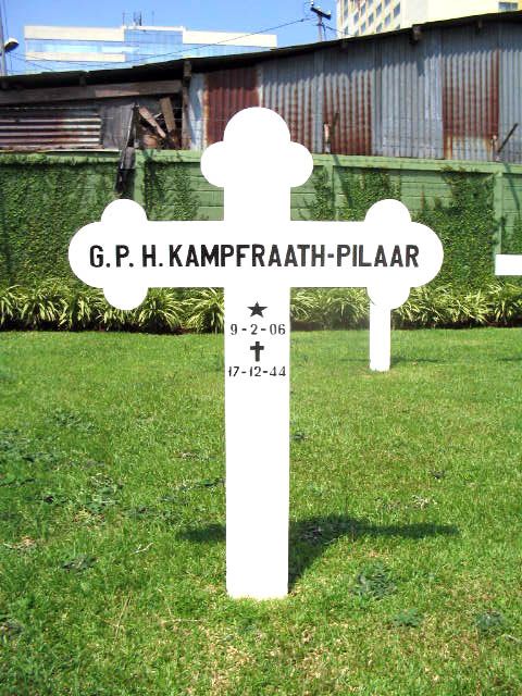 kampfraath.pilaar.g.p.h.2005.jpg