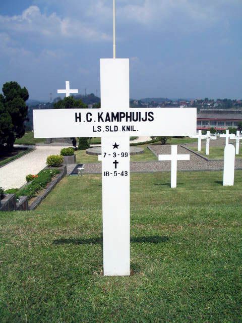 kamphuijs.h.c.2004.jpg.JPG