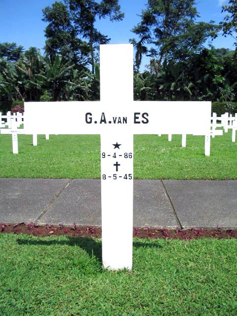es.van.g.a.2005.jpg