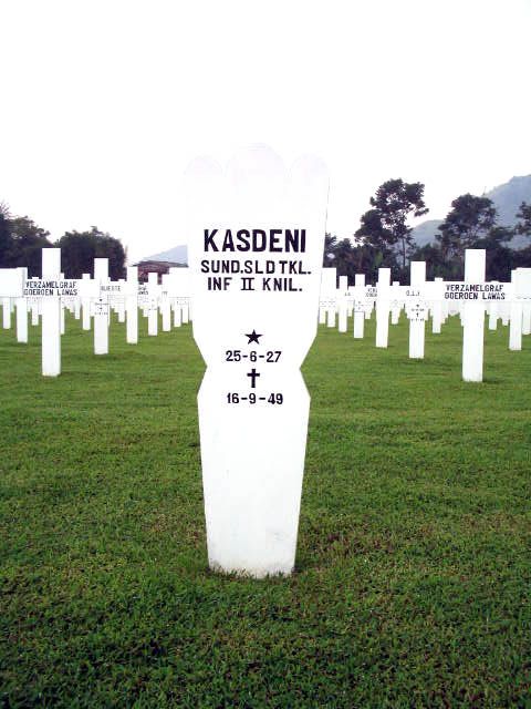 kasdeni.2005.jpg