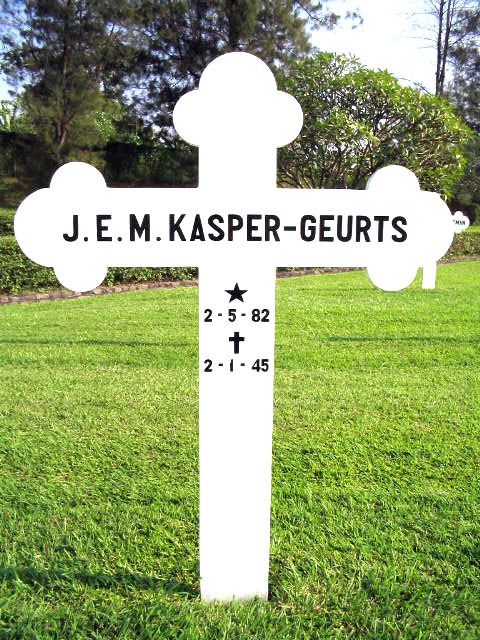kasper.geurts.j.e.m.2004.jpg.JPG
