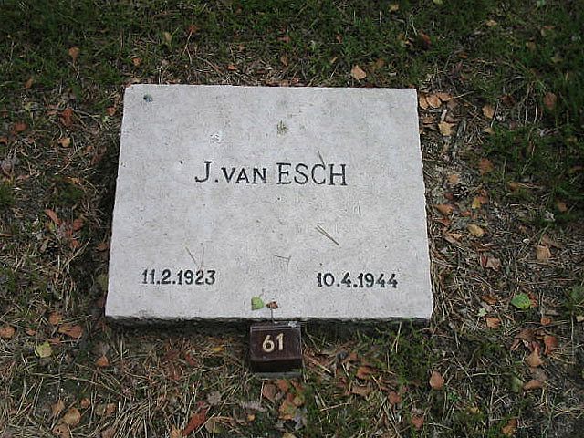 J.v.Esch.jpg