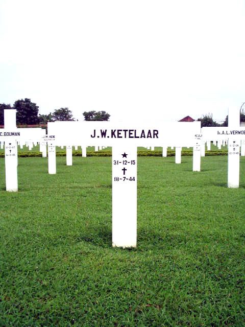 ketelaar.j.w.2005.jpg