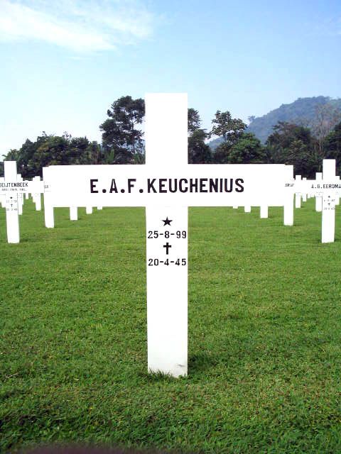 keuchenius.e.a.f.2005.jpg