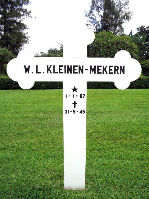 kleinen mekern.w.l.2004.JPG