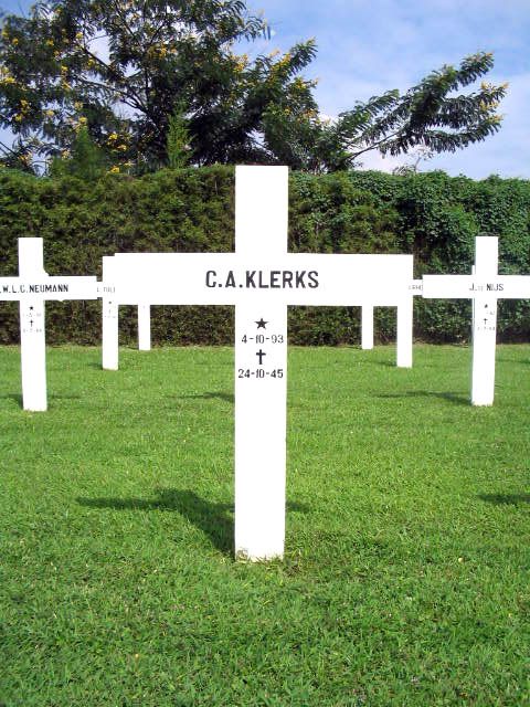 klerks.c.a.2005.jpg