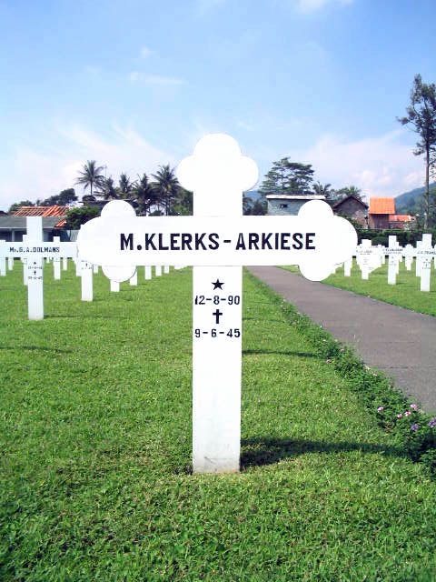 klerks.arkiese.m.2005.jpg