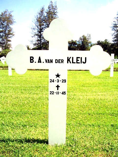kleij v der b.a.2004.jpg