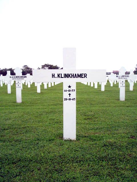 klinkhamer.h.2005.jpg