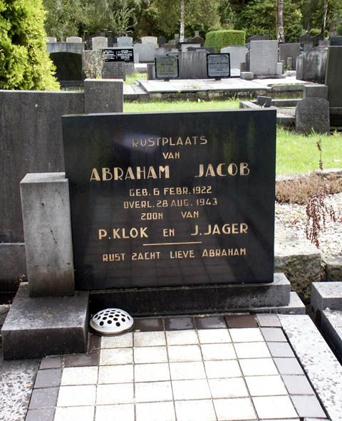 Klok A.J. 2004.jpg