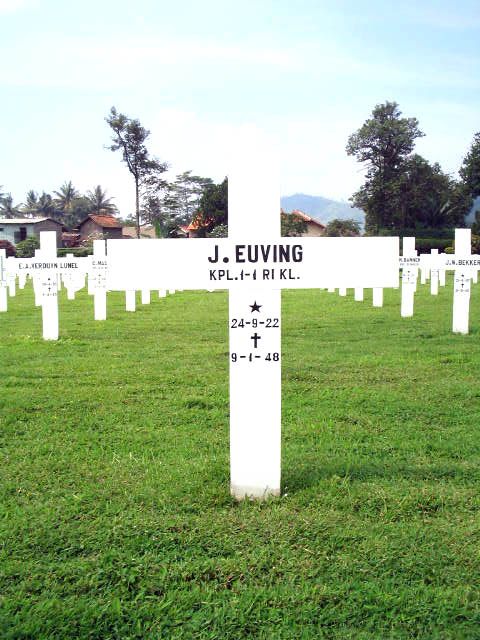 euving.j.2005.jpg