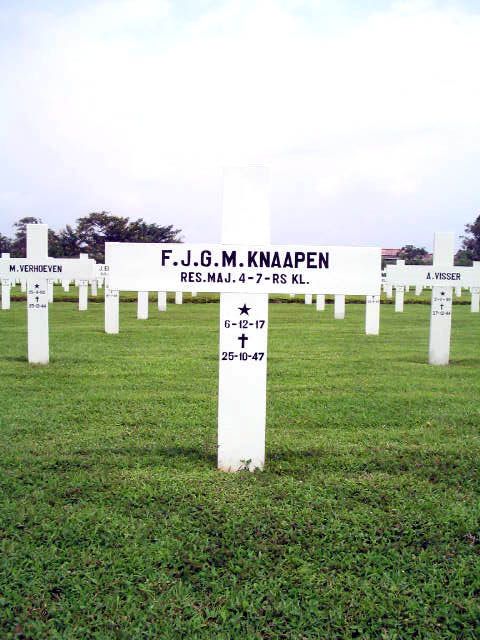 knaapen.f.j.g.m.2005.jpg