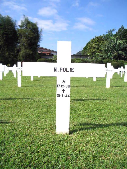 polie.n.2005.jpg