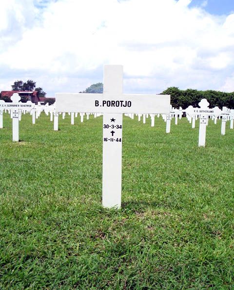 porotjo.b.2005.jpg