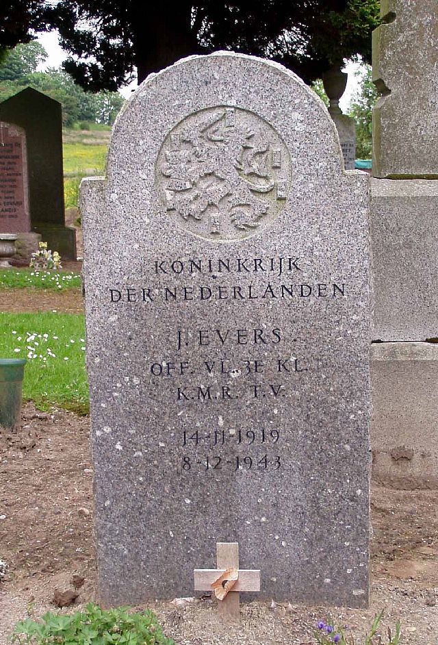 J.Evers.jpg