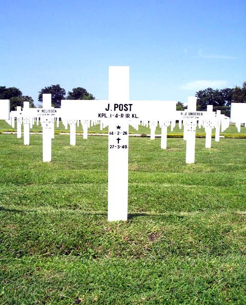 post.j.2005.jpg